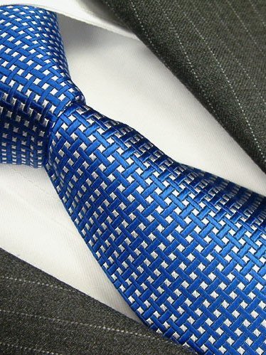 Seidenkrawatte blau mit Karomuster, Artikel 1021