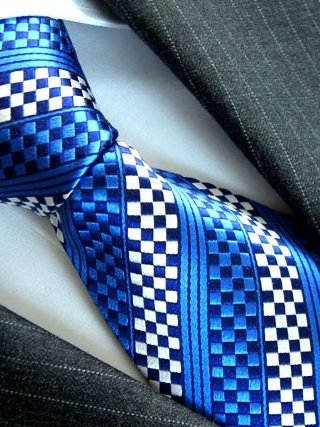 Seidenkrawatte blau gemustert, Artikel 804
